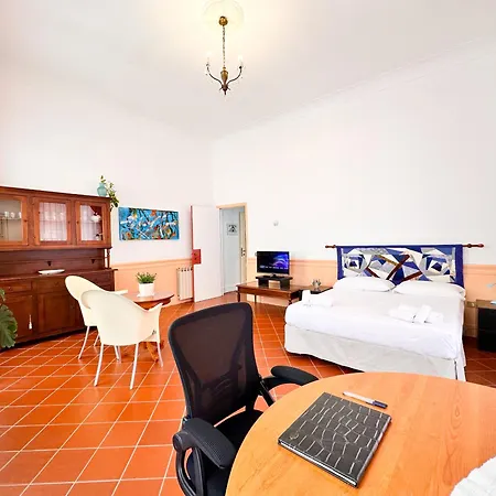 Palazzo Atzeni Tedesco *