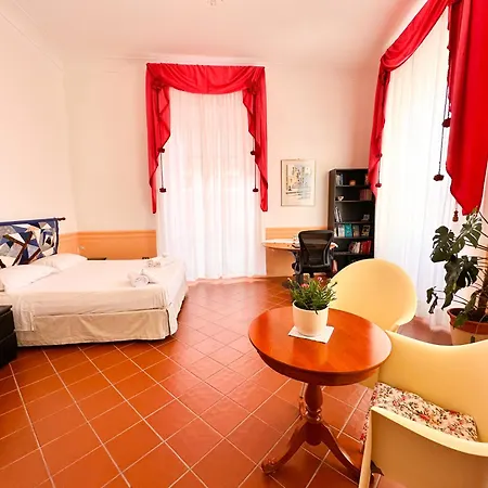 Palazzo Atzeni Tedesco * 칼리아리