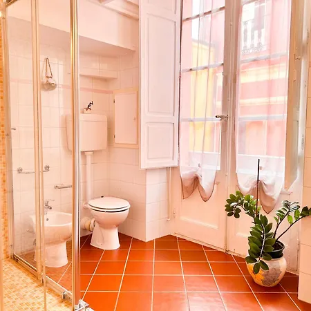 Palazzo Atzeni Tedesco, Historical Center Appartement